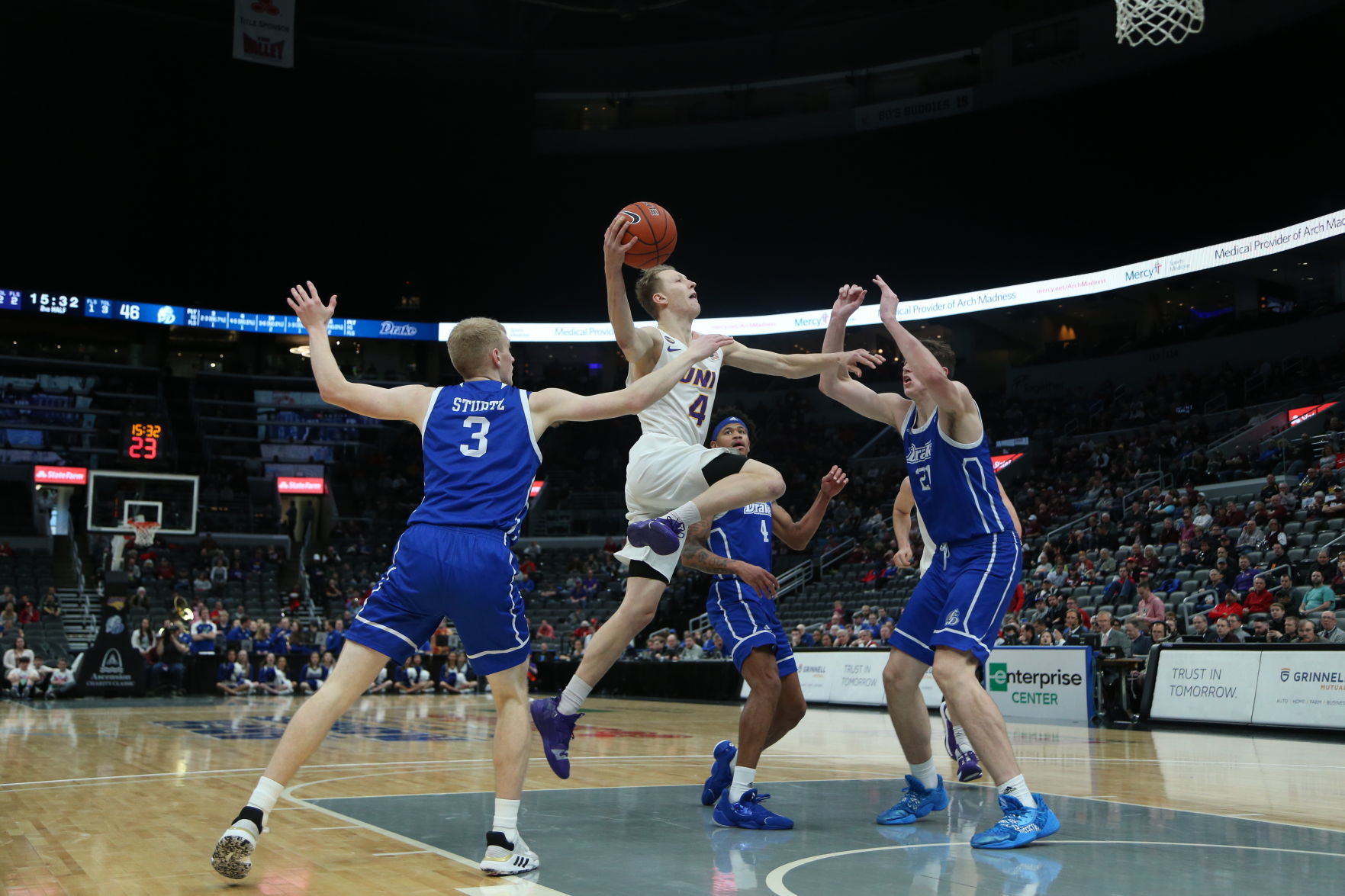 UNI basketball Drake